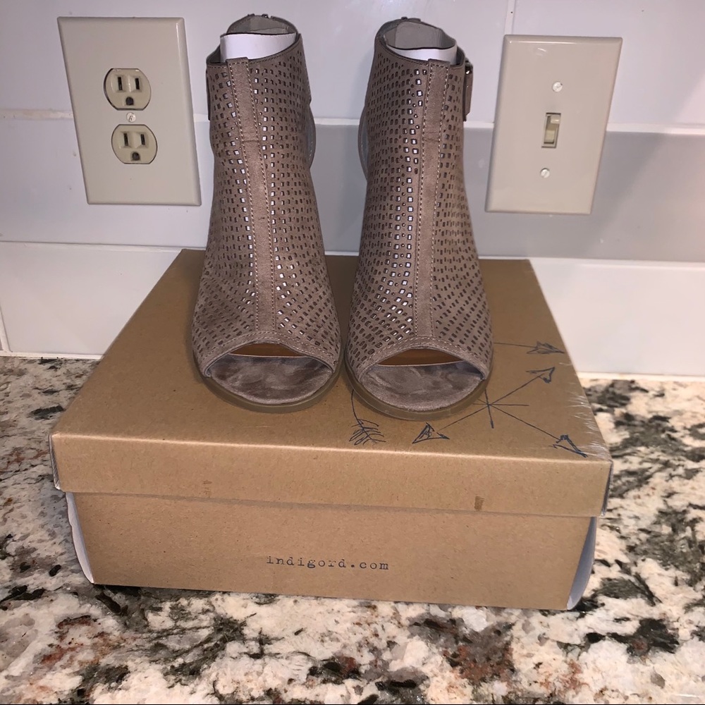 Indigo Rd booties - Picture 2 of 6